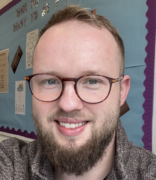 Mr Ollie Jones Image